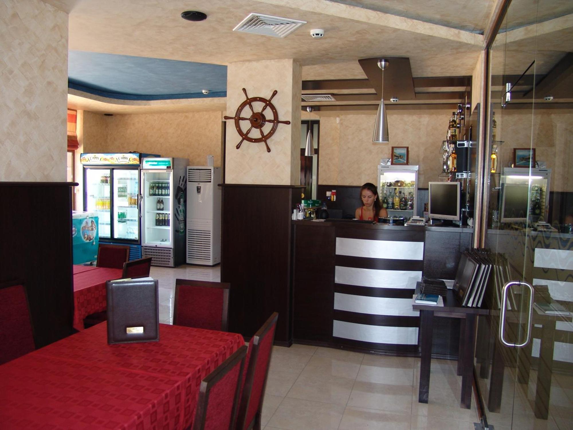 Hotel Buena Vissta Primorsko Dış mekan fotoğraf