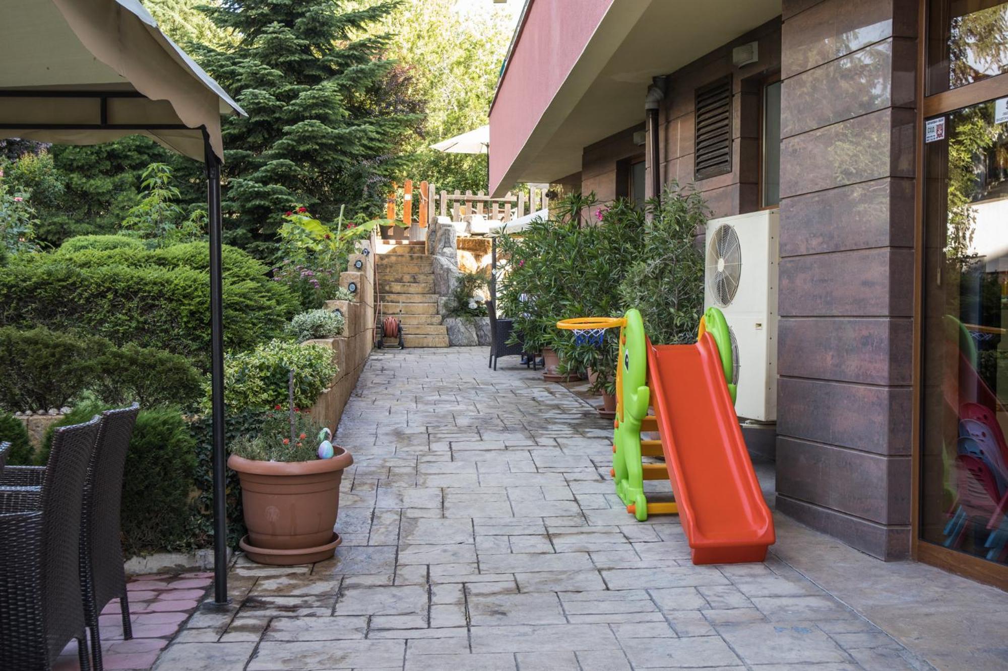 Hotel Buena Vissta Primorsko Dış mekan fotoğraf