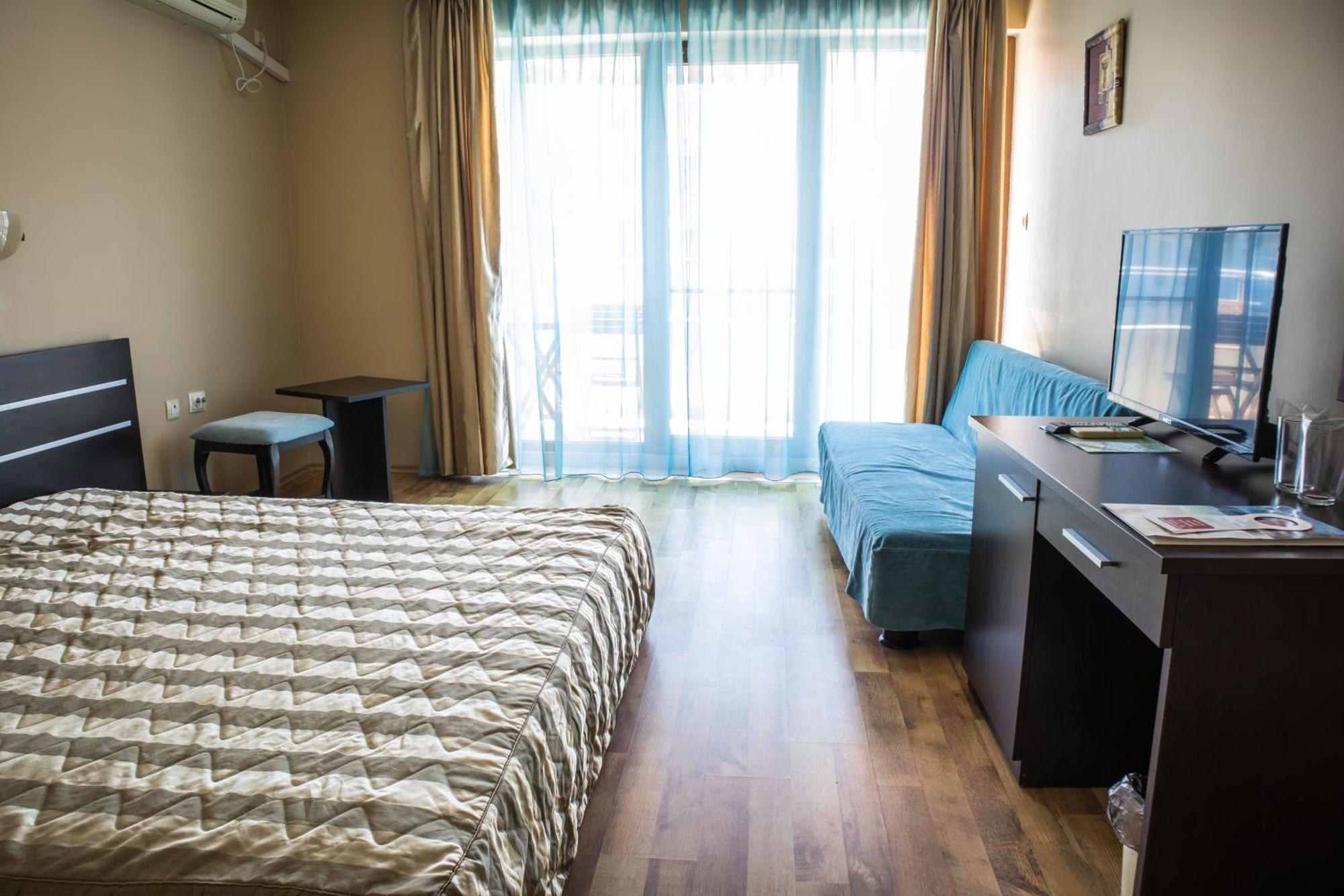 Hotel Buena Vissta Primorsko Dış mekan fotoğraf